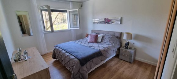 4 bedrooms House in Loire, France No. 355795 8