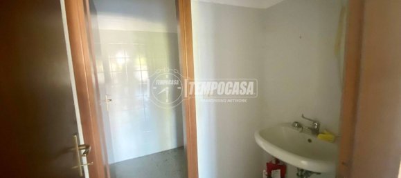 1-Zimmer Gewerbliche Immobilie in Bagnolo Mella, Italy, Nr. 288097 11