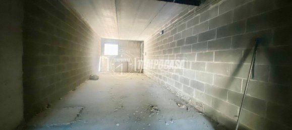 1-Zimmer Gewerbliche Immobilie in Bagnolo Mella, Italy, Nr. 288097 13