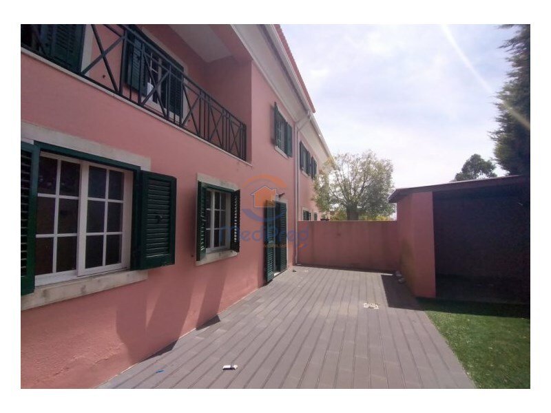 Дом с 5 спальнями в Риу ди Мору, Португалия № 166143