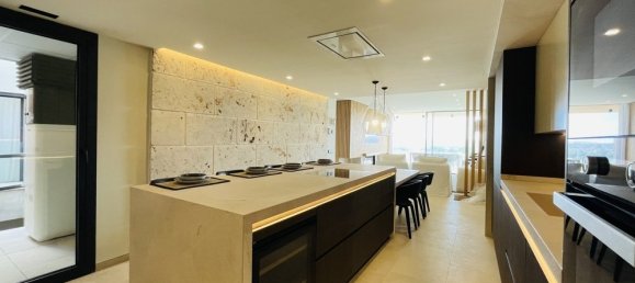 4 bedrooms Apartment in Santa Ponsa, Spain No. 14724 6