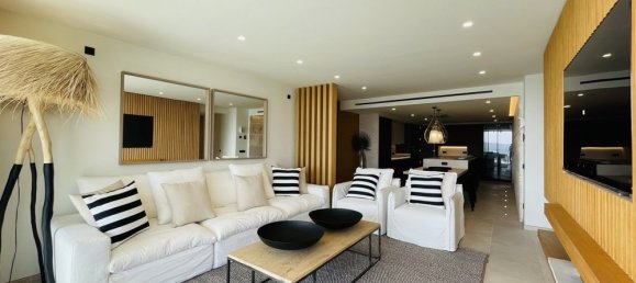 4 bedrooms Apartment in Santa Ponsa, Spain No. 14724 2