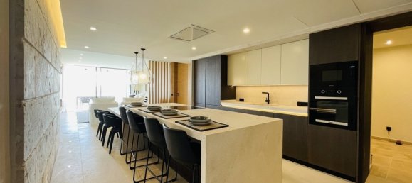 4 bedrooms Apartment in Santa Ponsa, Spain No. 14724 5