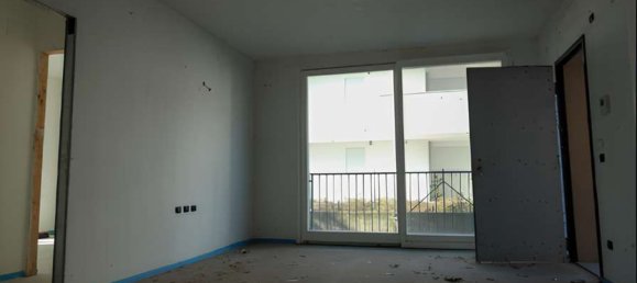 3 rooms Apartment in Inzago, Italy No. 49206 3