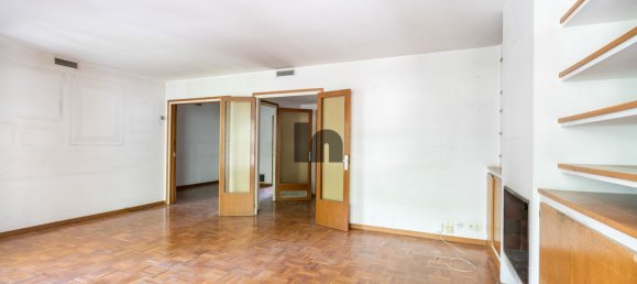 5 bedrooms Apartment in Barcelona, Spain No. 157484 3