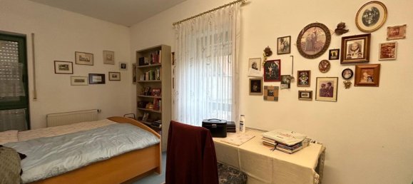 8-Zimmer Doppelhaus in Erlangen-Höchstadt, Germany, Nr. 143652 5