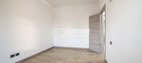 Apartamento de 3 divisões em Sesto San Giovanni, Italy N.º 3569 39