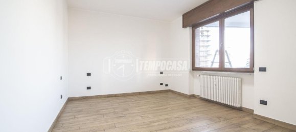 Apartamento de 3 divisões em Sesto San Giovanni, Italy N.º 3569 58