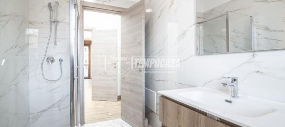 Apartamento de 3 divisões em Sesto San Giovanni, Italy N.º 3569 46