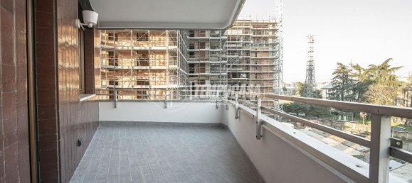 Apartamento de 3 divisões em Sesto San Giovanni, Italy N.º 3569 28