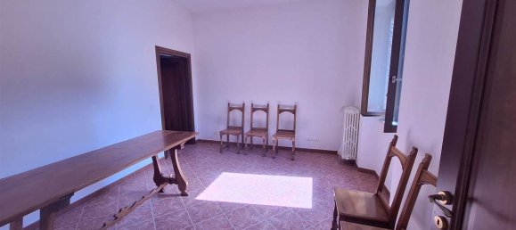 Edificio de 5 dormitorios en Urbisaglia, Italy No. 298008 9