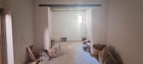 Edificio de 5 dormitorios en Urbisaglia, Italy No. 298008 37