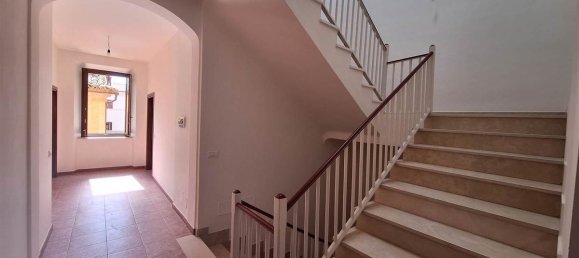 Edificio de 5 dormitorios en Urbisaglia, Italy No. 298008 17