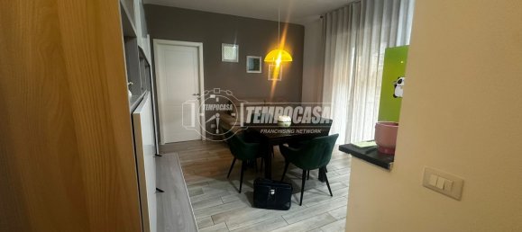 3 rooms Apartment in Milan, Italy No. 293700 12