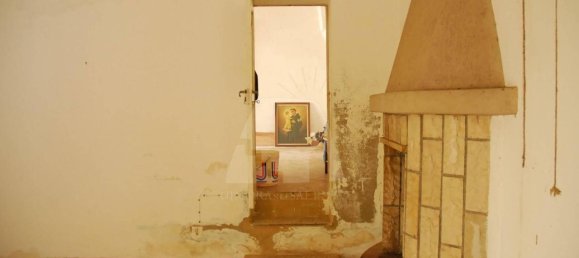 4 rooms House in Salve, Italy No. 37288 10