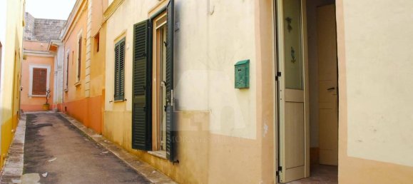 4 rooms House in Salve, Italy No. 37288 5