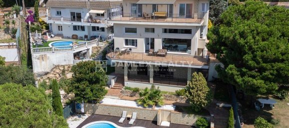 5 bedrooms Villa in Lloret de Mar, Spain No. 180845 9