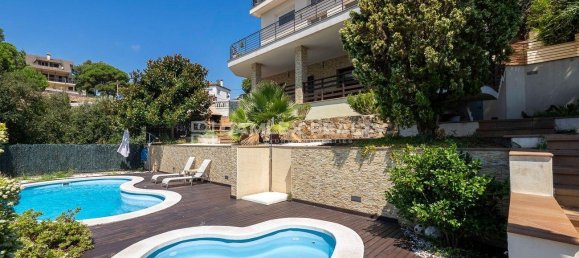 5 bedrooms Villa in Lloret de Mar, Spain No. 180845 21