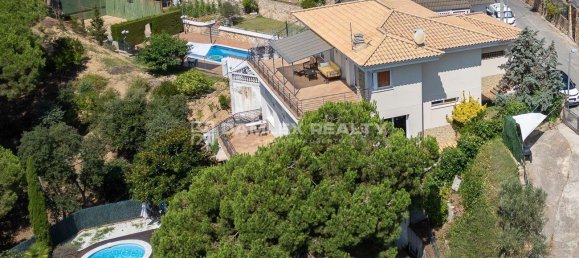 5 bedrooms Villa in Lloret de Mar, Spain No. 180845 10
