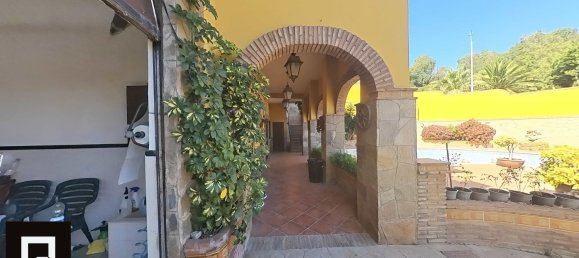 8 bedrooms House in Ceuta, Spain No. 163694 4