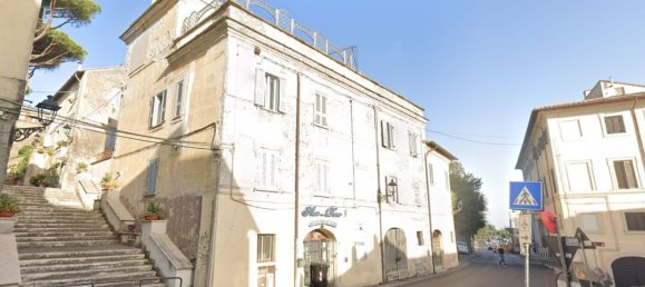 84m² Commercial property in Castel Gandolfo, Italy No. 13415 9