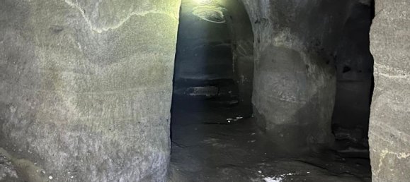 84m² Commercial property in Castel Gandolfo, Italy No. 13415 8