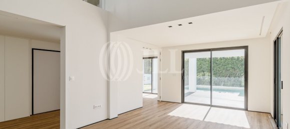 5 bedrooms House in Cascais, Portugal No. 107751 4