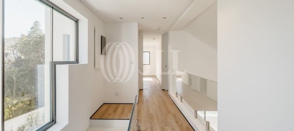 5 bedrooms House in Cascais, Portugal No. 107751 14