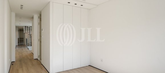 5 bedrooms House in Cascais, Portugal No. 107751 22