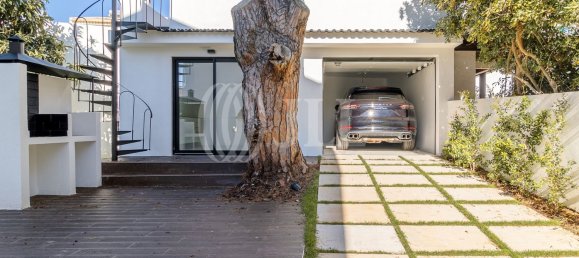 5 bedrooms House in Cascais, Portugal No. 107751 2