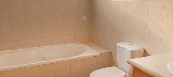 4 Schlafzimmer Gewerbliche Immobilie in Germasogeia, Cyprus, Nr. 18407 8