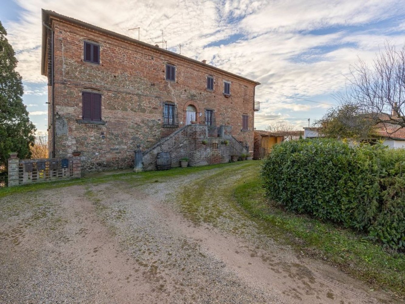 20-Zimmer Haus in Sinalunga, Italy, Nr. 218634