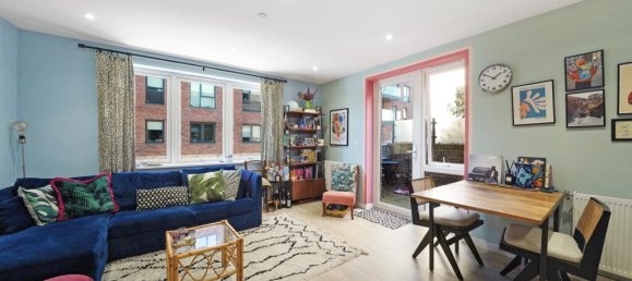 1 bedroom Apartment in London, United Kingdom No. 9889 6