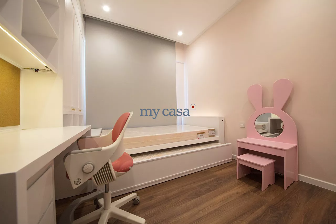 4 dormitorios apartamento en alquiler en Thu Duc, Ho Chi Minh, Vietnam № 9502