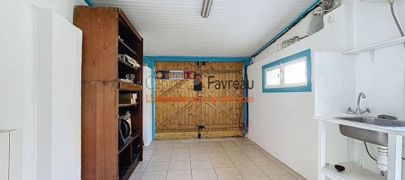 Casa de 1 dormitorio en Villejuif, France No. 178930 3