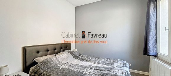 Casa de 1 dormitorio en Villejuif, France No. 178930 2