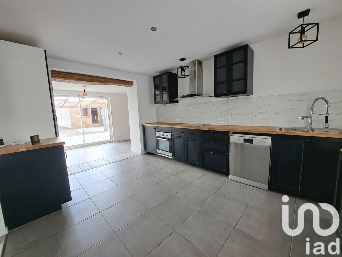 5 bedrooms House in Orchies, France No. 76214