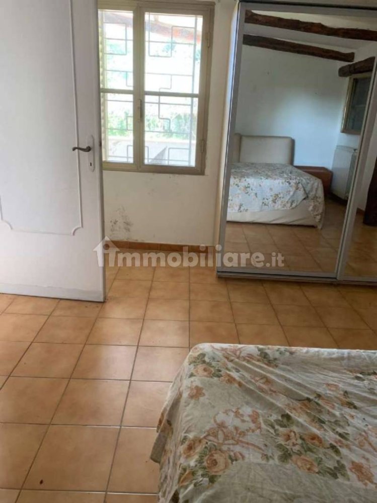 5 rooms House in Rome, Italy No. 400293