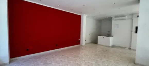 133m² Commercial property in Leon, Spain No. 180025 3