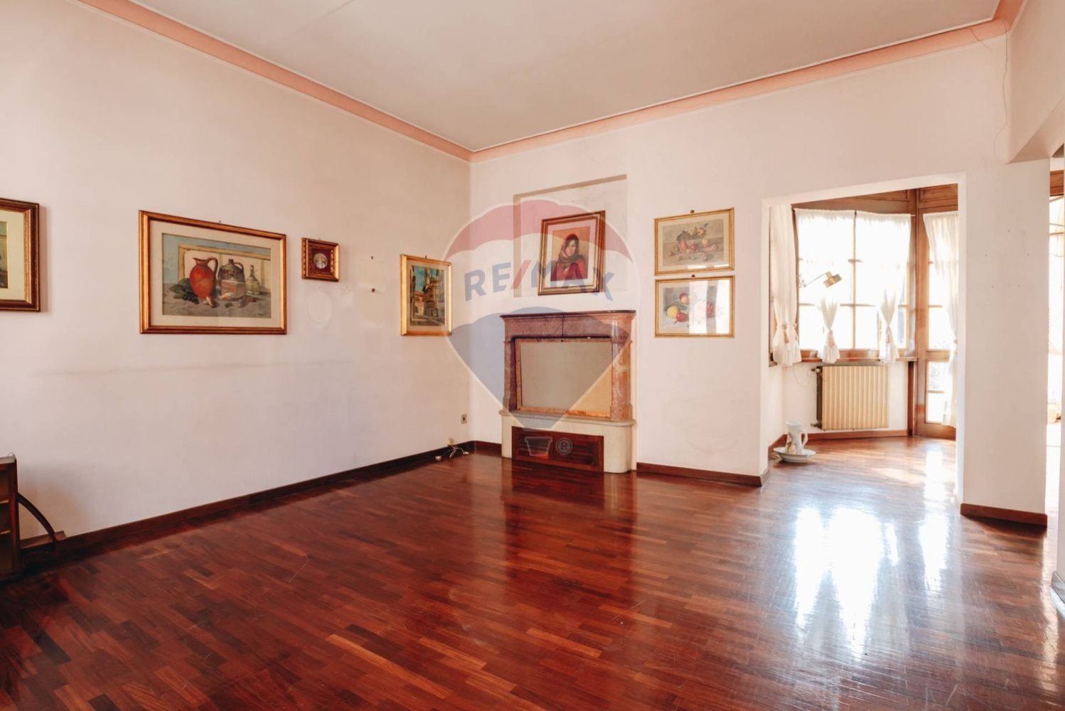 Дом с 9 комнатами в Брешиа, Италия № 286153