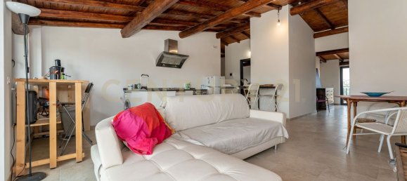 Casa de 3 dormitorios en Acireale, Italy No. 327387 2