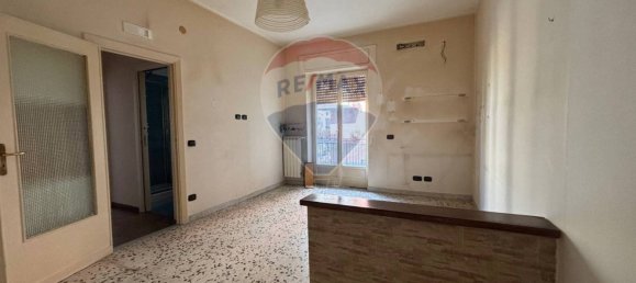 Квартира с 3 комнатами в Неаполь, Италия № 257542 10