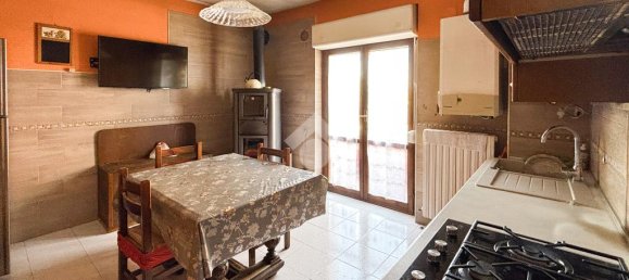 3 bedrooms Villa in L'Aquila, Italy No. 329154 11