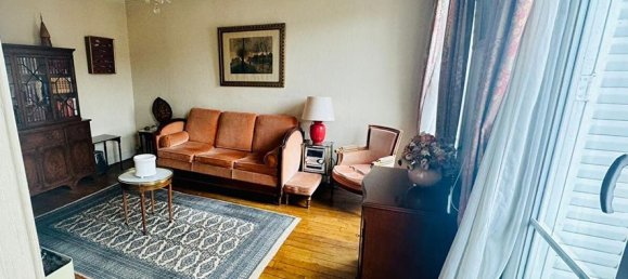 2 chambres Appartement à Clichy, France No. 165585 3