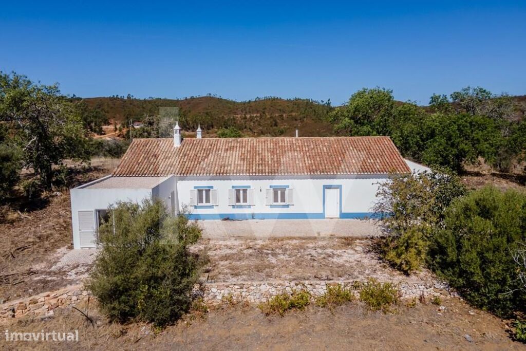 2 bedrooms House in Mexilhoeira Grande, Portugal No. 67536