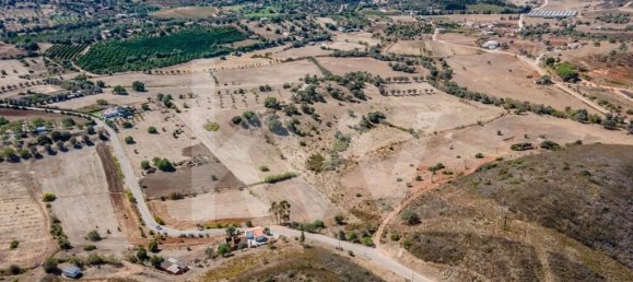 2 bedrooms House in Mexilhoeira Grande, Portugal No. 67536 29