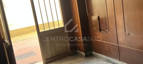 Apartamento de 5 habitaciónes en Giugliano in Campania, Italy No. 88989 4