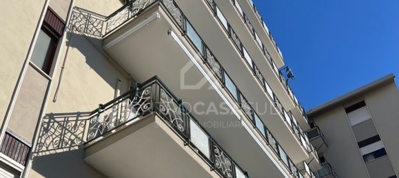 Apartamento de 5 habitaciónes en Giugliano in Campania, Italy No. 88989 2