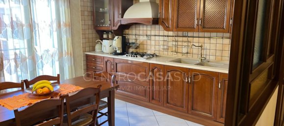 Apartamento de 5 habitaciónes en Giugliano in Campania, Italy No. 88989 10