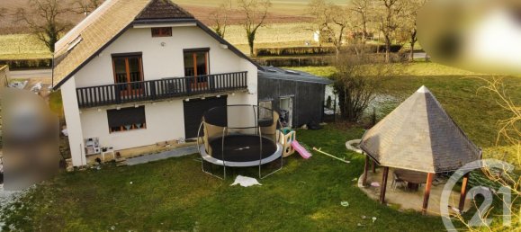 6 bedrooms House in Esternay, France No. 94603 18